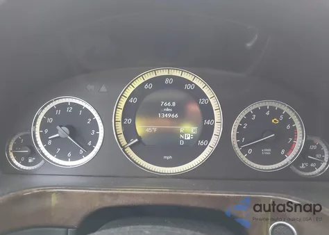 2010 Mercedes-Benz E 350 4Matic из США, поврежденный, VIN WDDHF8HBXAA181616